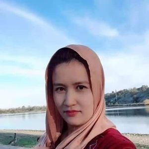 Meet your Posher, Fatema